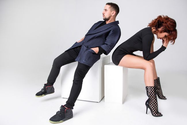 Анна Седокова снялась в чувственной фотосессии с Monatik